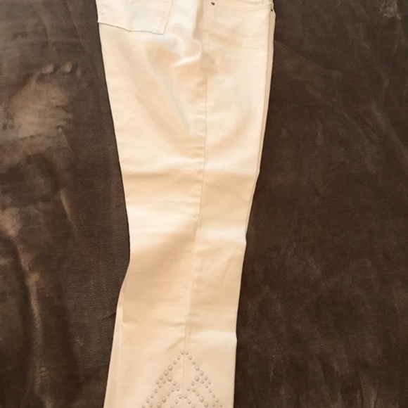 Jeans - Picture 4 of 4